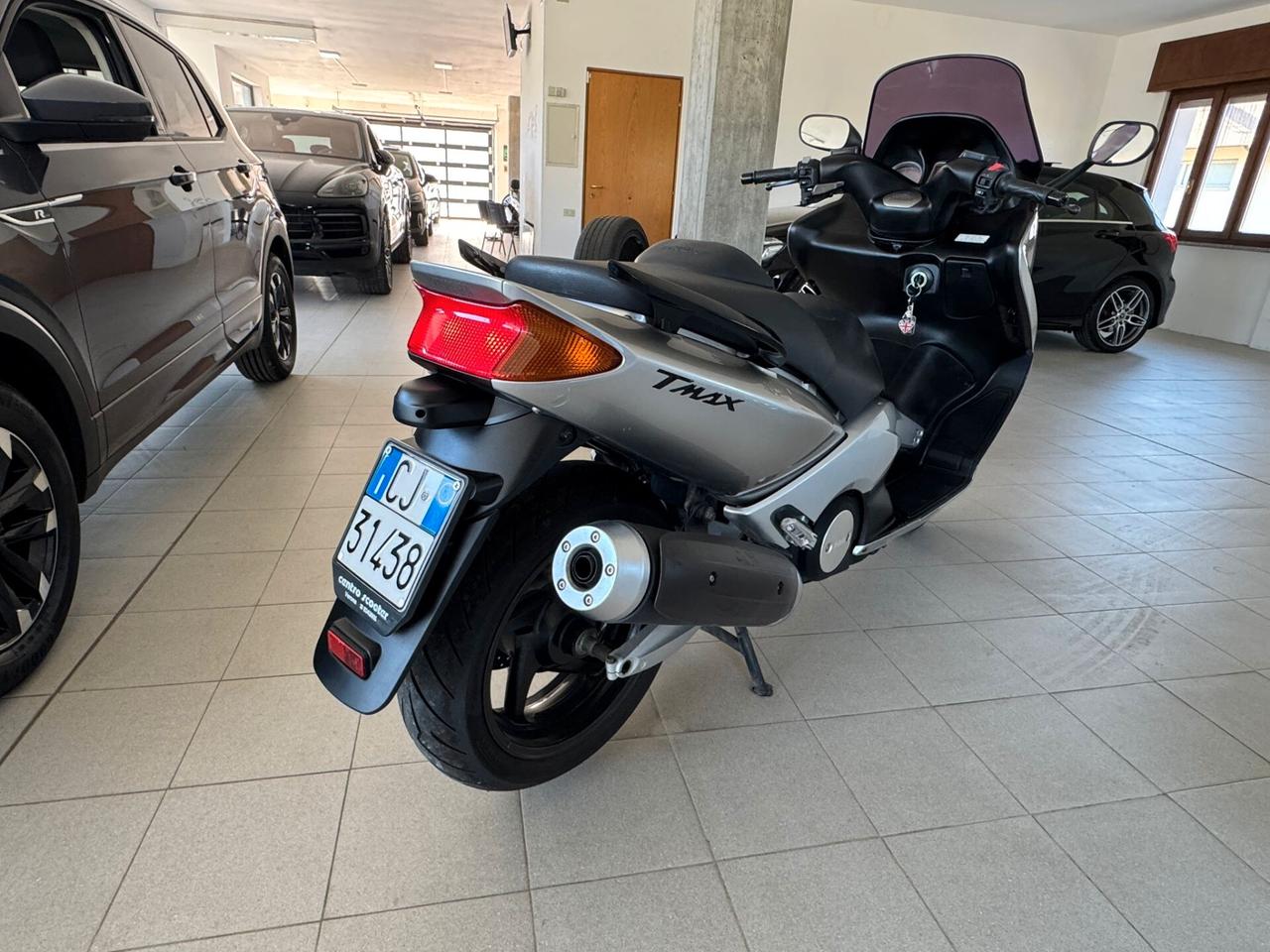 YAMAHA T-MAX 500