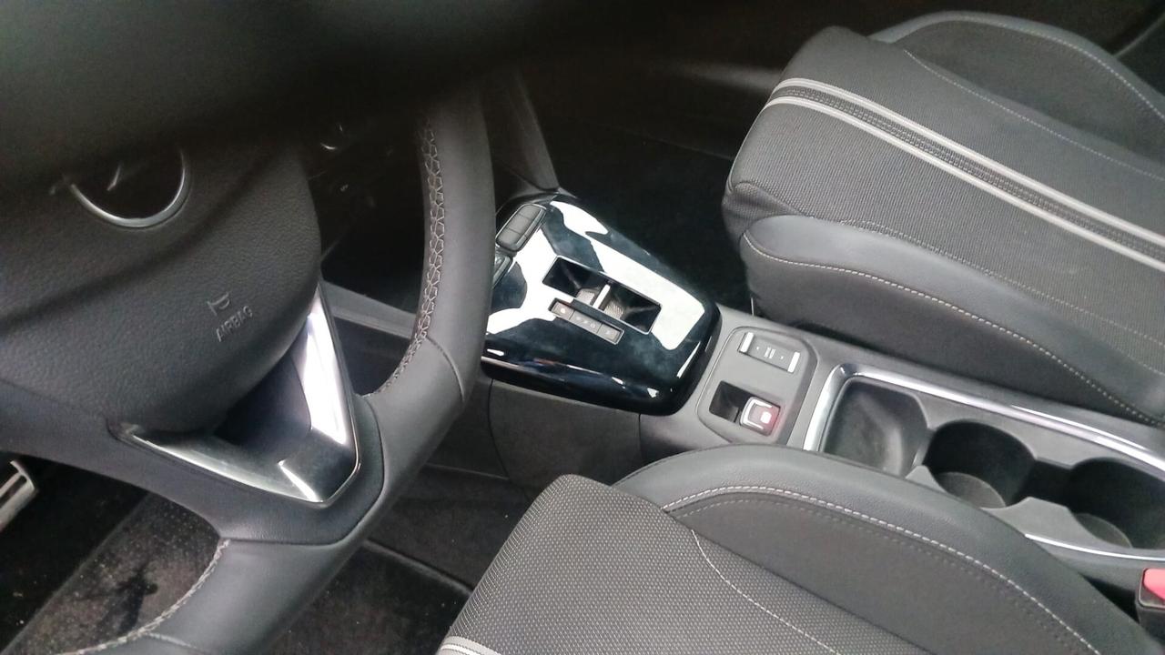 Opel Corsa 1.2 100 CV aut.