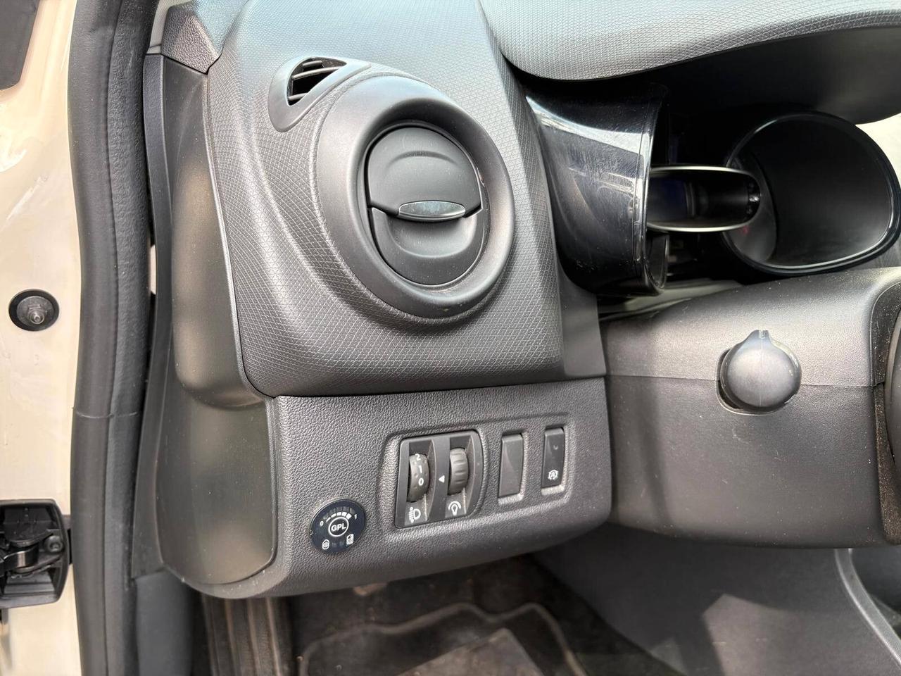 Renault Clio TCe 12V 90 CV GPL Start&Stop 5 porte Energy Zen