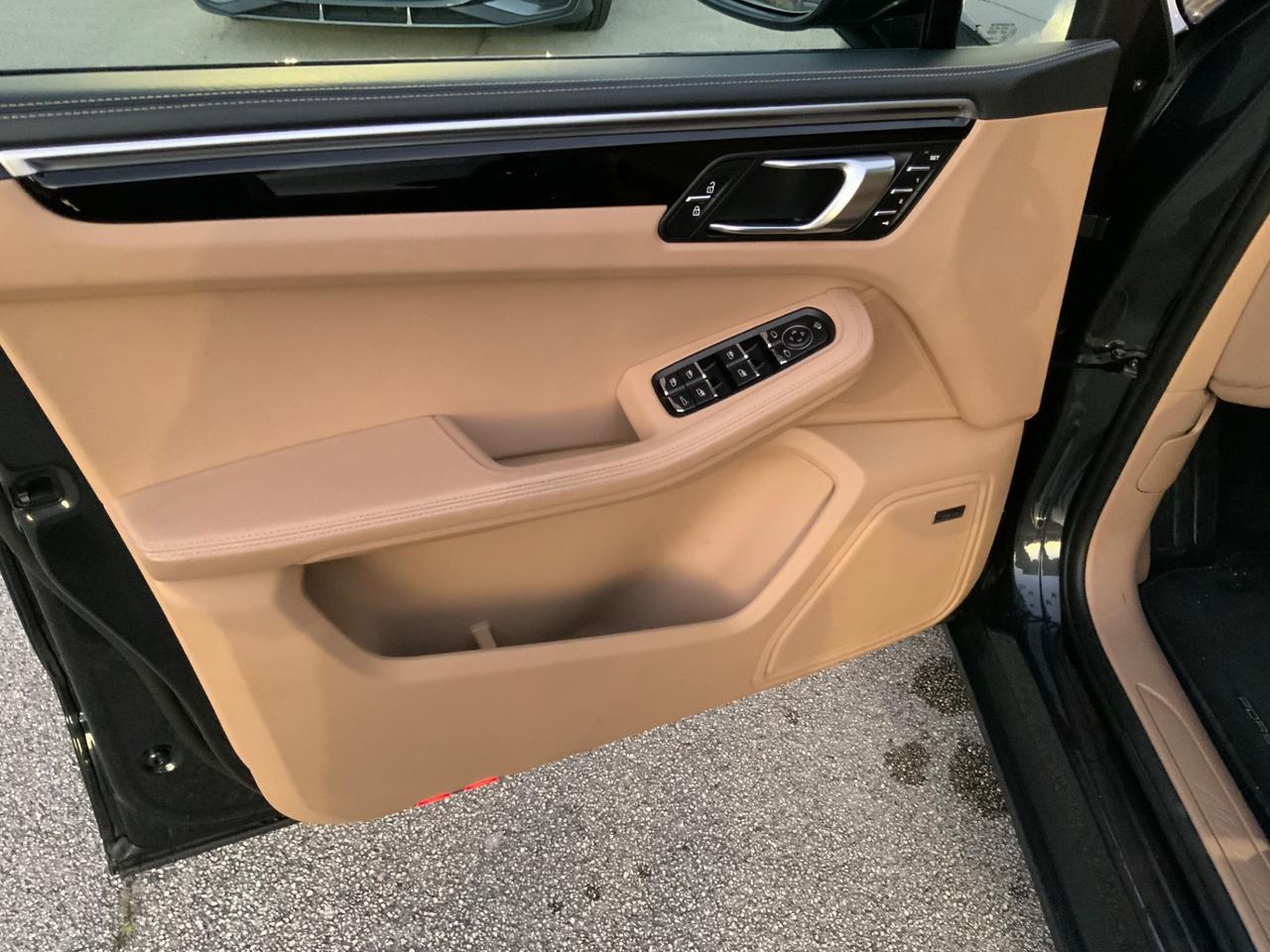 Porsche Macan 2.0 PELLE TOTALE.CERCHI21.SOSP PNEUMATICHE.FULL