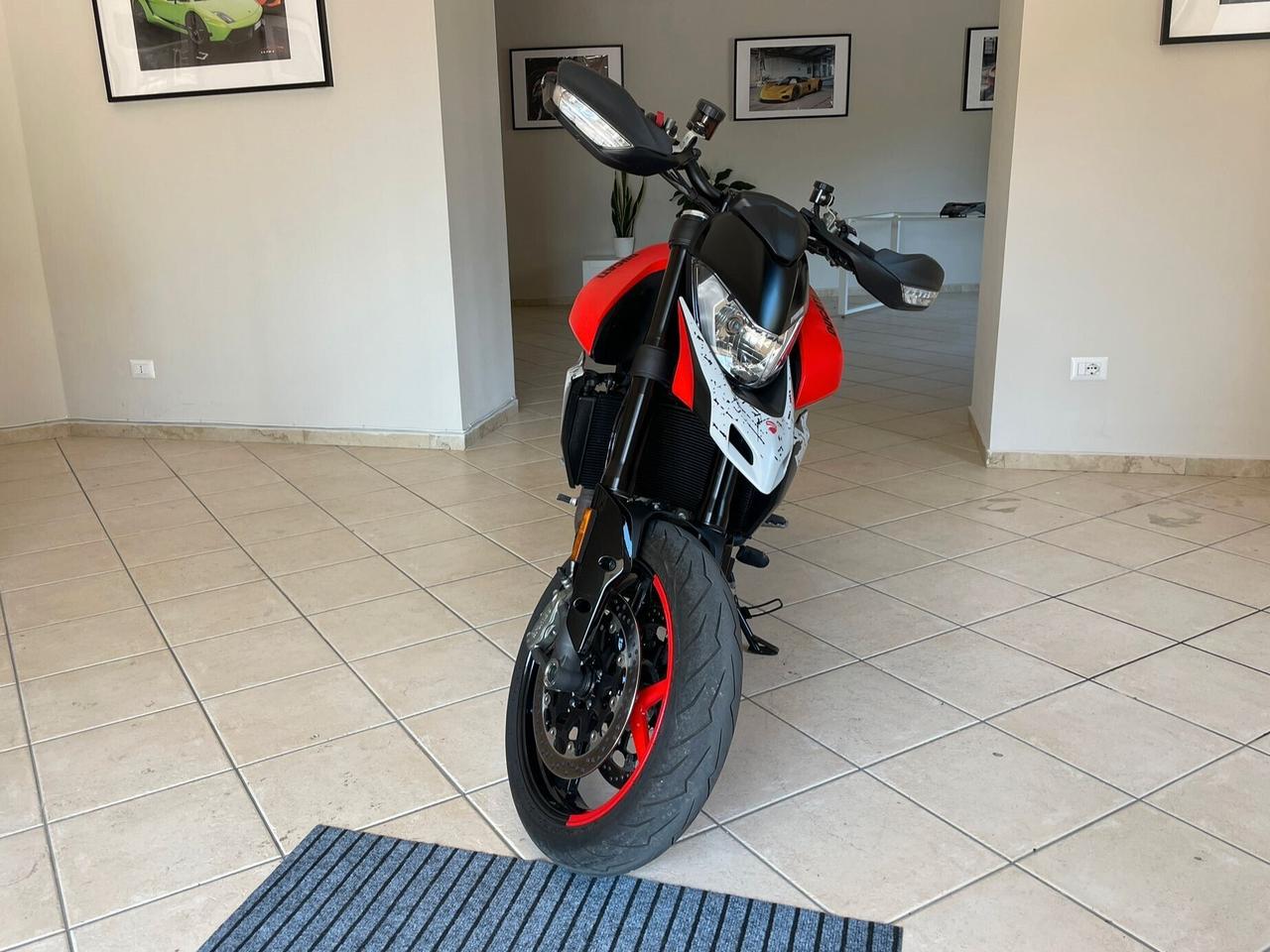 Ducati Hypermotard 950 RVE