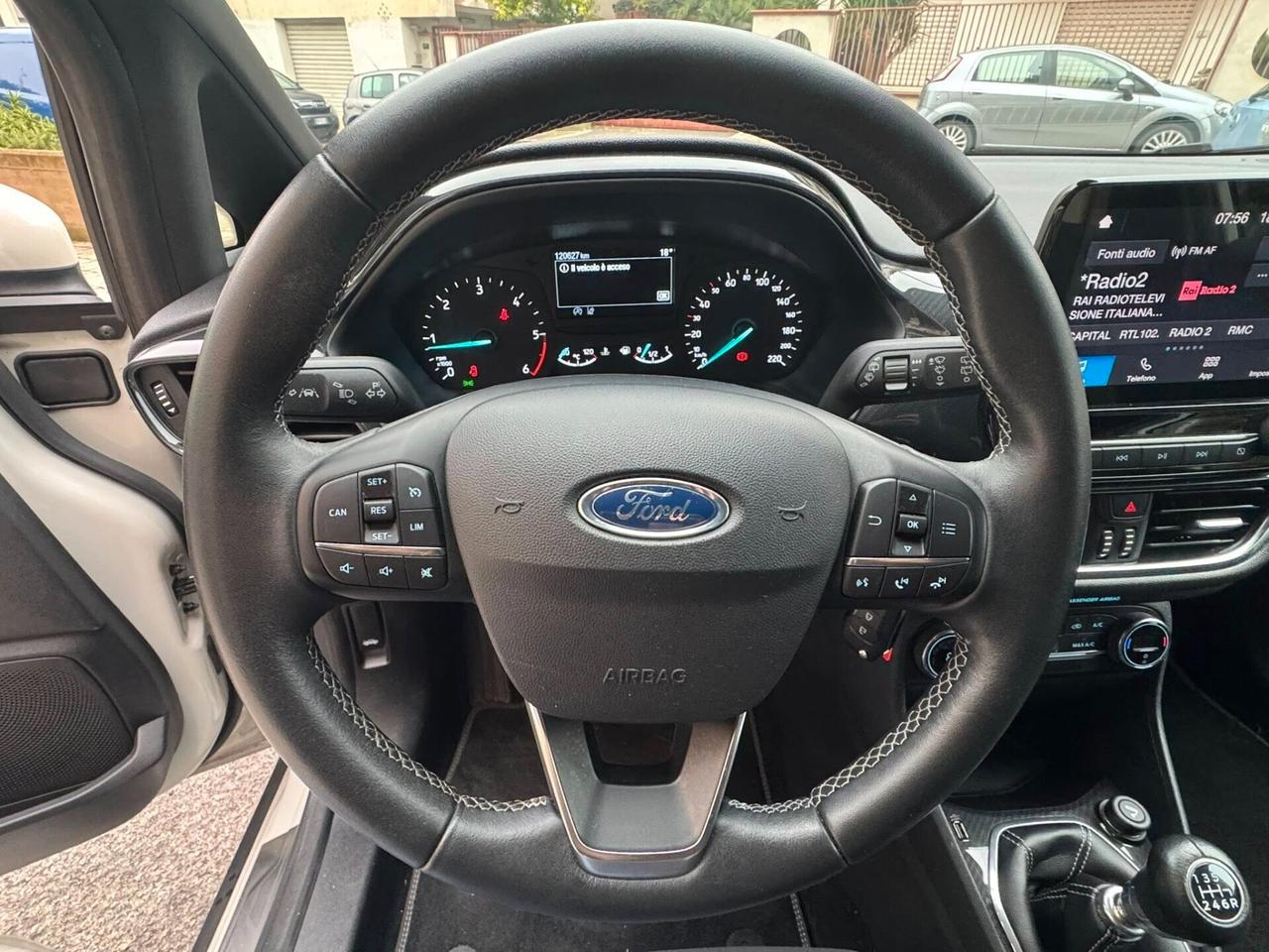 FORD FIESTA 1.5 TDCI 85 CV. NAVI+CERCHI+BIXENO