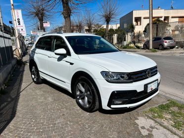 Volkswagen Tiguan 2.0 TDI SCR DSG 4MOTION Sport BMT