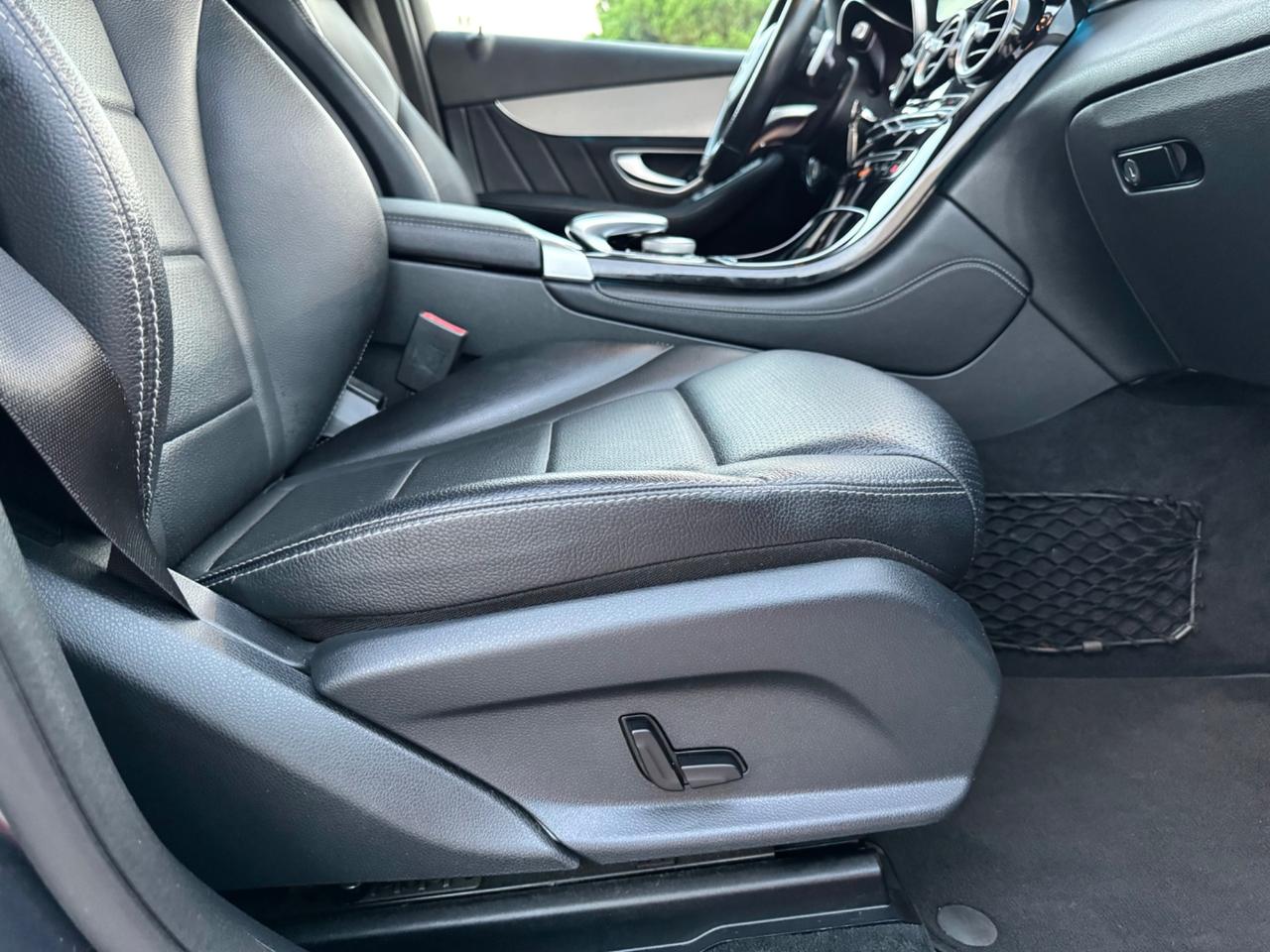 MERCEDES GLC 250d Premium AMG - Tetto Pelle Led 20
