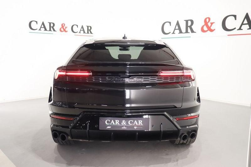 Lamborghini Urus 4.0 SE