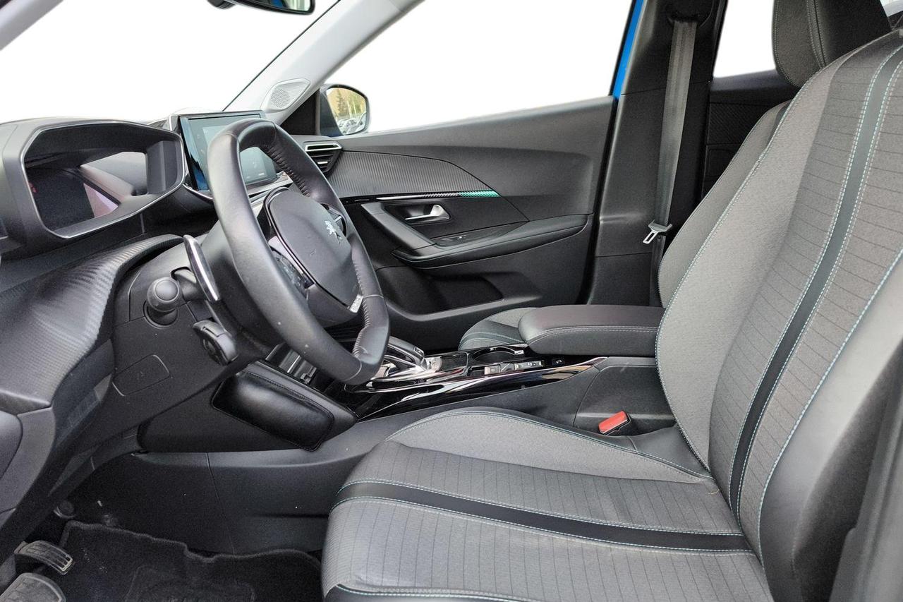 PEUGEOT 2008 1.2 puretech Allure Pack s&s 130cv eat8