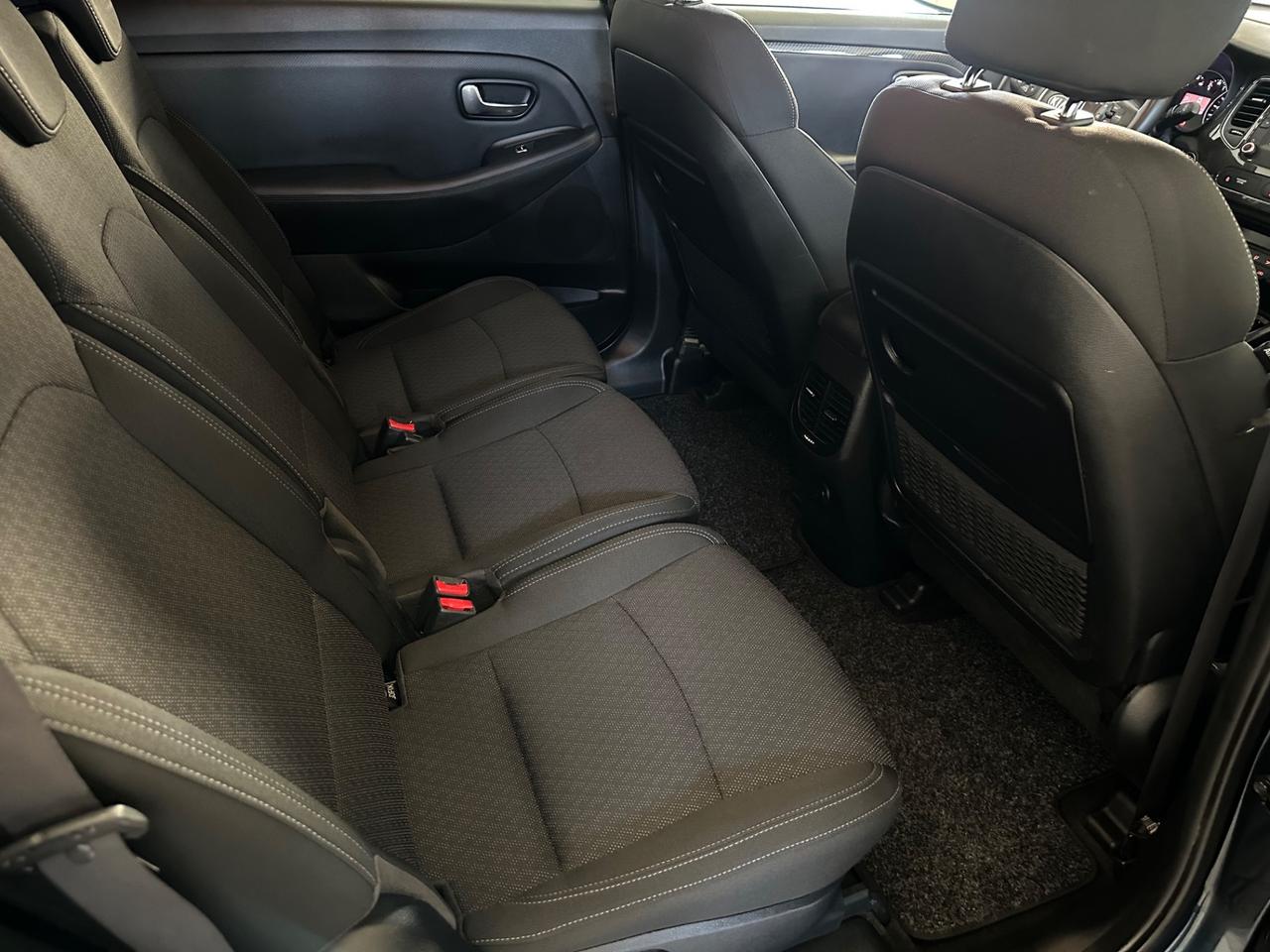 Kia Carens 1.7 CRDi 141 CV DCT Platinum 7 Posti