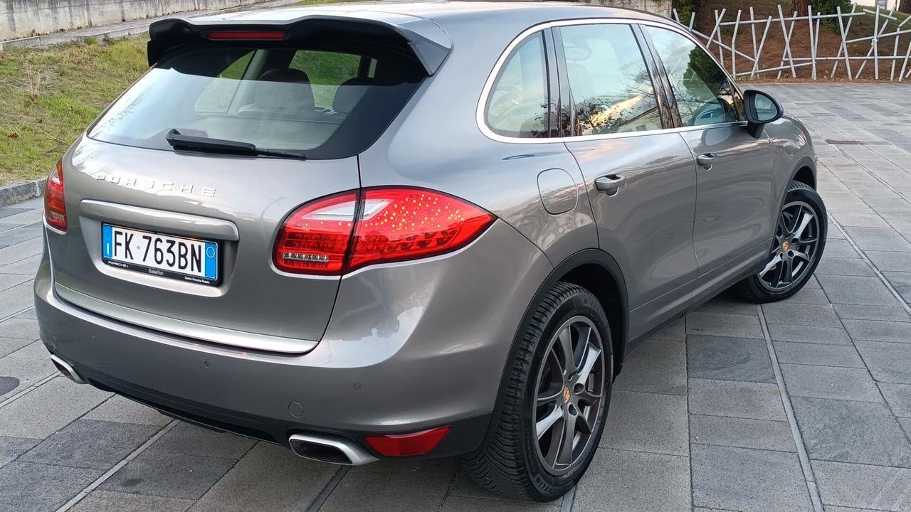 Porsche Cayenne 3.0 Diesel Pari al nuovo