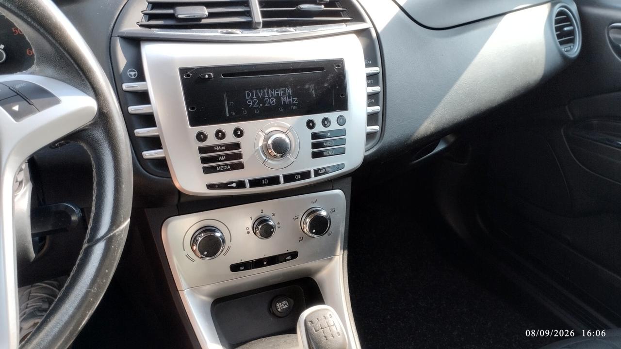 Lancia Delta 1.6 MJT DPF 120 CV PLATINO