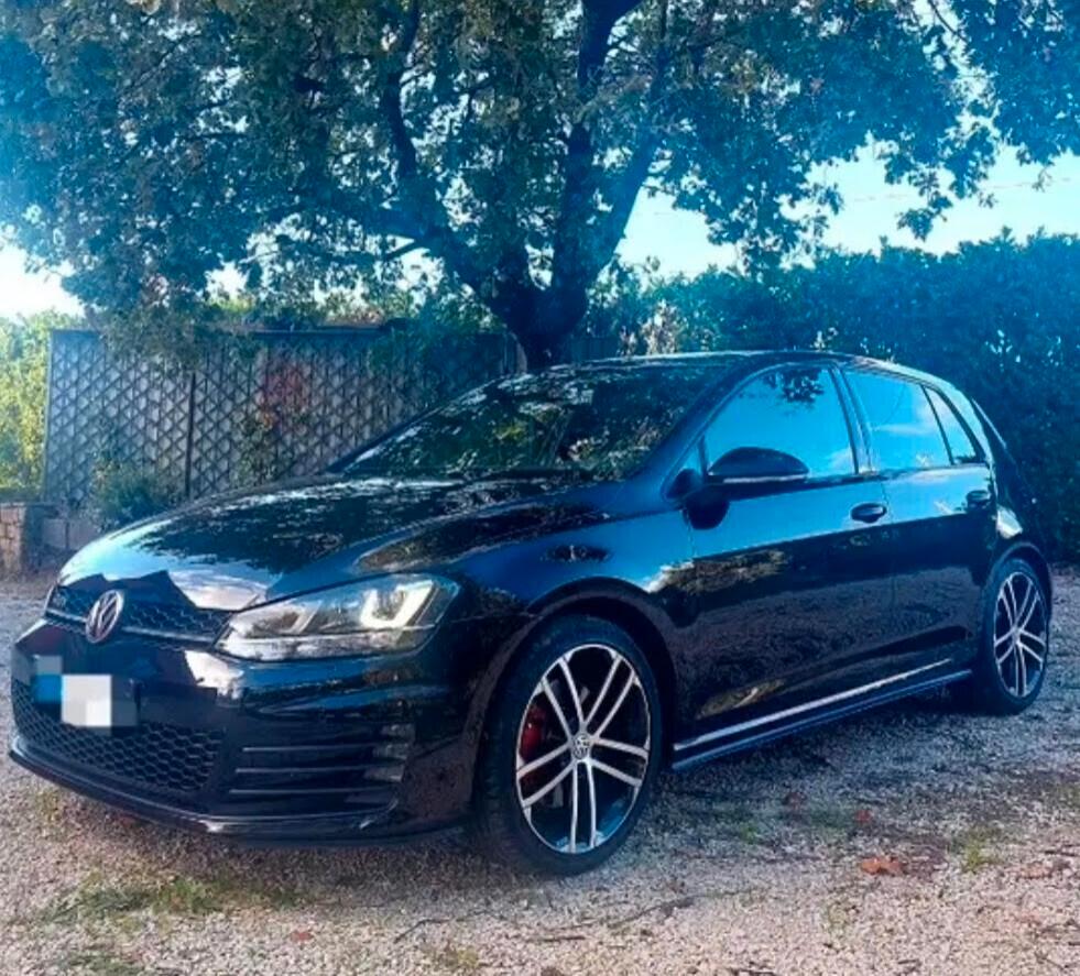 Volkswagen Golf 2.0 GTD 5p.