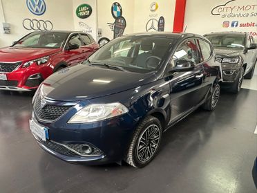 Lancia Ypsilon 1.0 FireFly Hybrid Ecochic Silver Promo