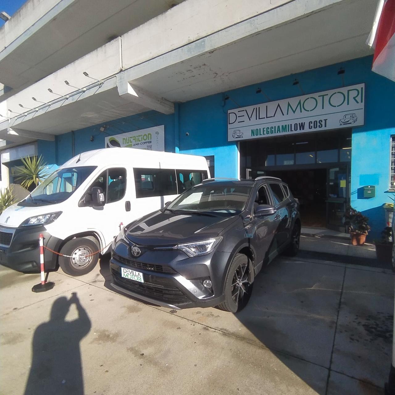 Toyota RAV 4 RAV4 2.0 D-4D 2WD Business