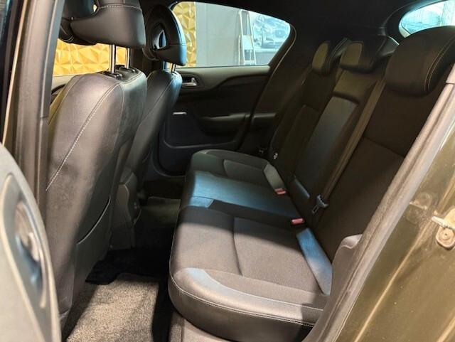 Ds DS4 4 1.6 e-HDi 110 airdream So Chic