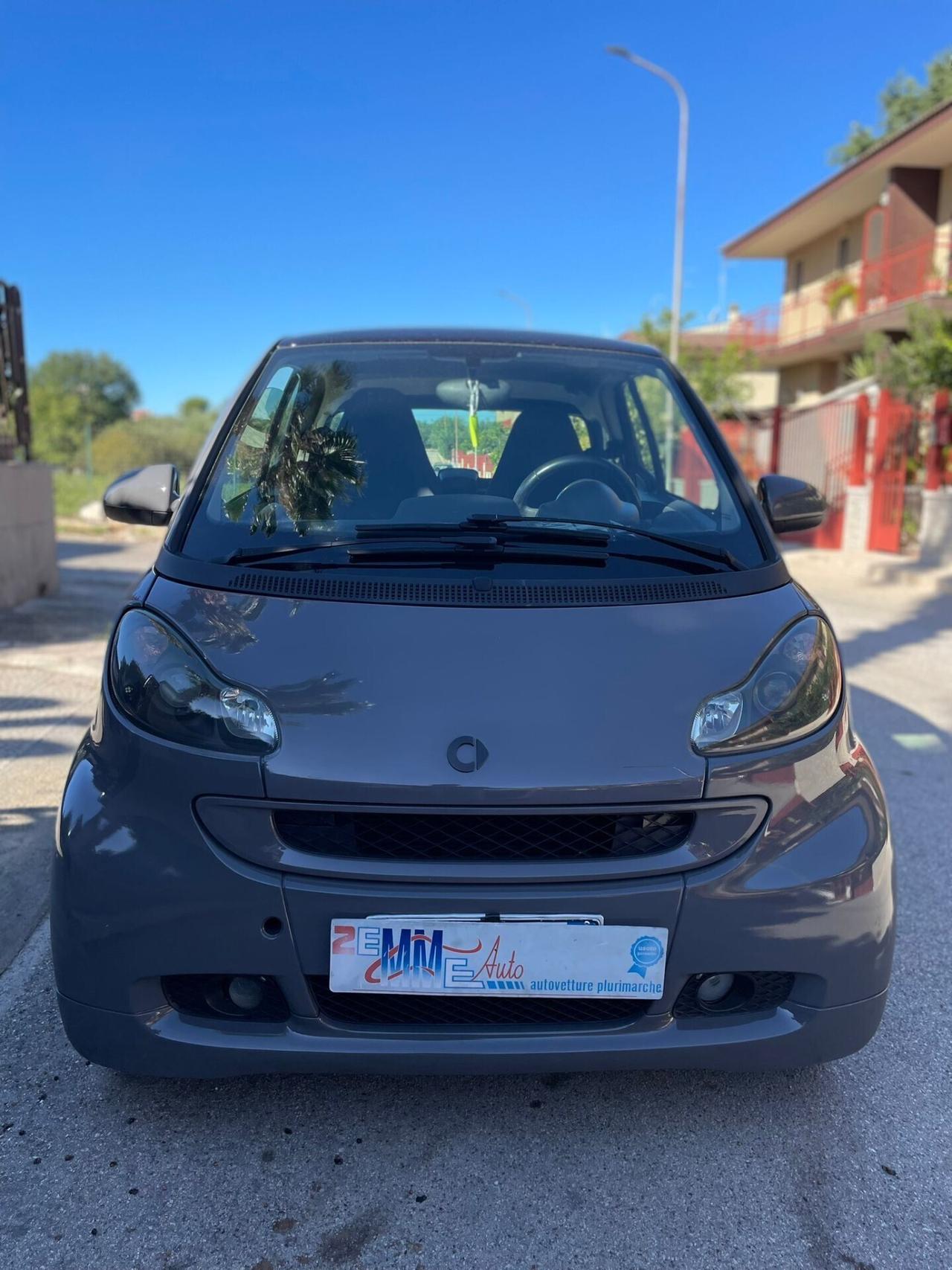 Smart ForTwo 1000 52 kW coupé limited one