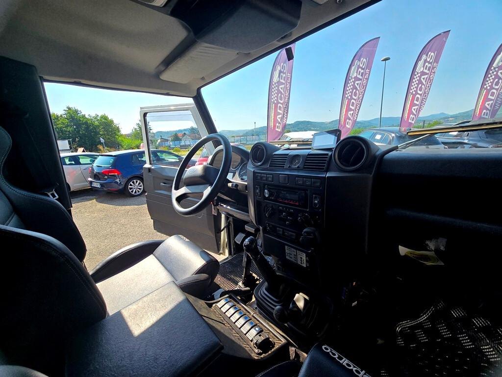 Land Rover Defender 90 TD4 SW "E" CON MOTORE NUOVO DIMOSTRABILE