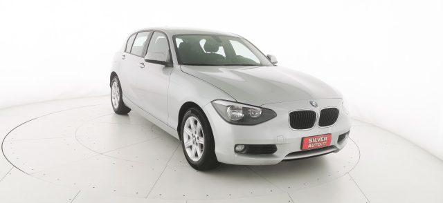 BMW 120 d 5p. Unique - CAMBIO AUTOMATICO