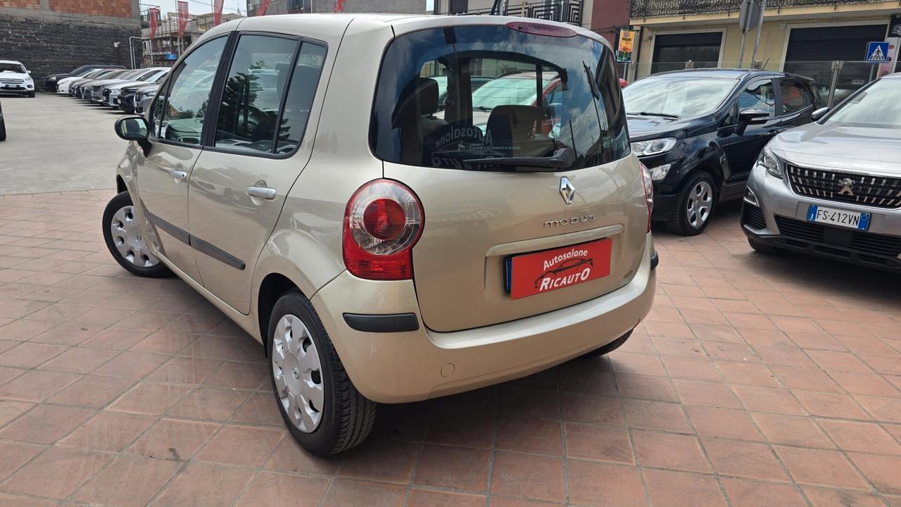 Renault Modus 1.2 16V Dynamique