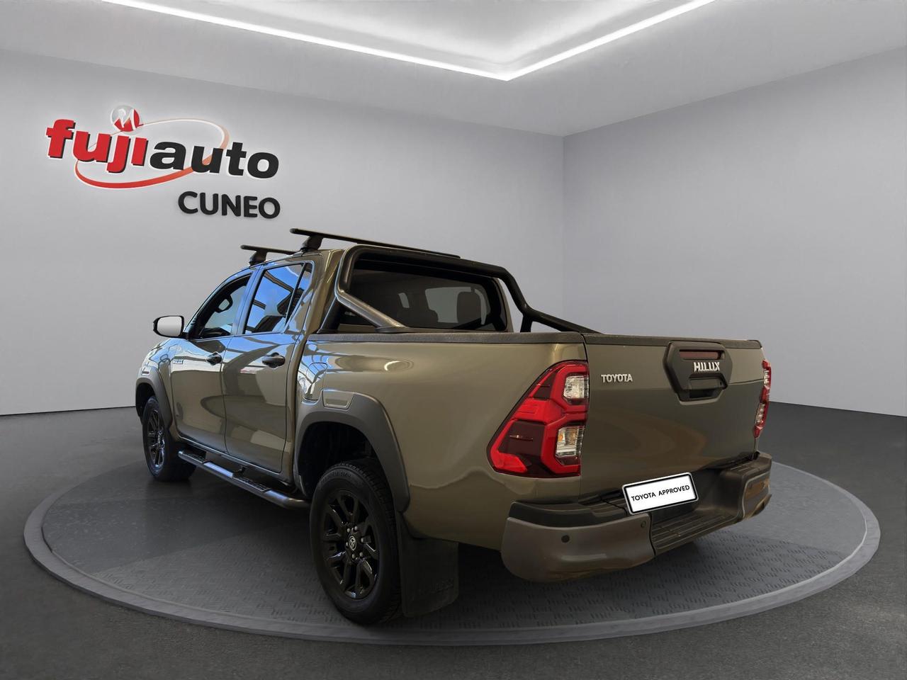 Toyota Hilux 2.8 d double cab Invincible 4wd auto