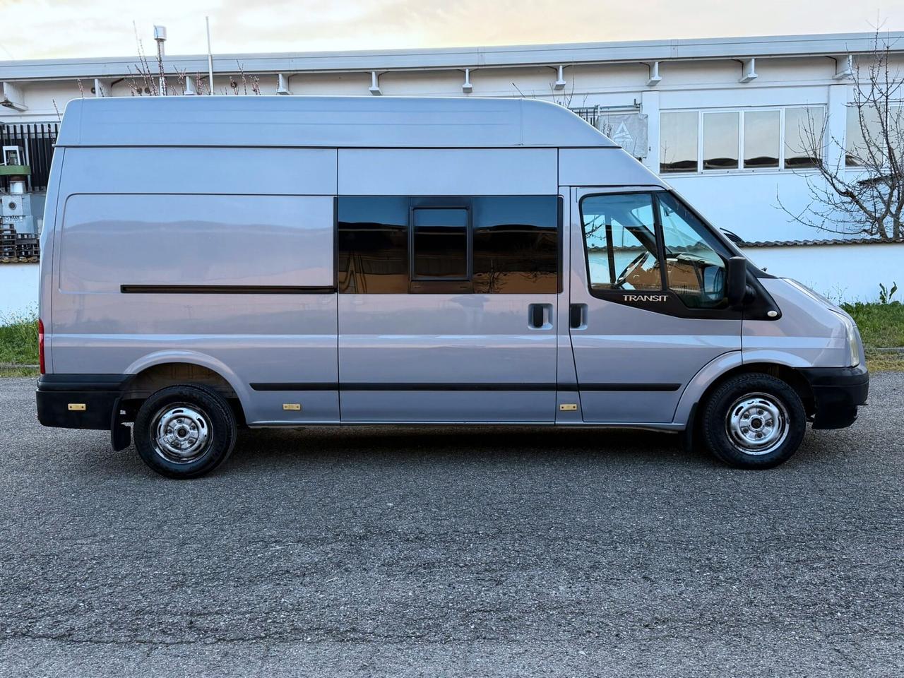 FORD TRANSIT 2.2 TETTO ALTO PASSO LUNGO 6 POSTI