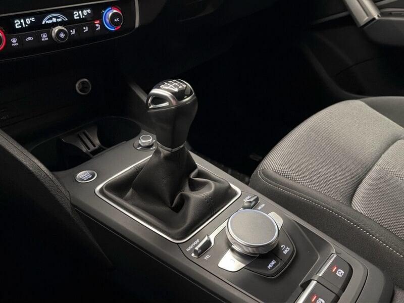 Audi Q2 Audi Business 30 TDI 85(116) kW(CV) 6-marce