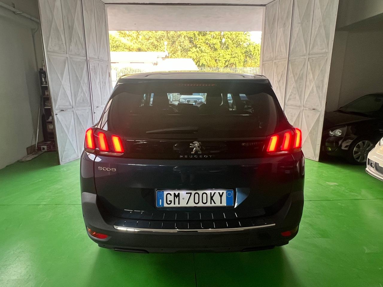 Peugeot 5008 BlueHDi 130 S&S EAT8 Allure Pack