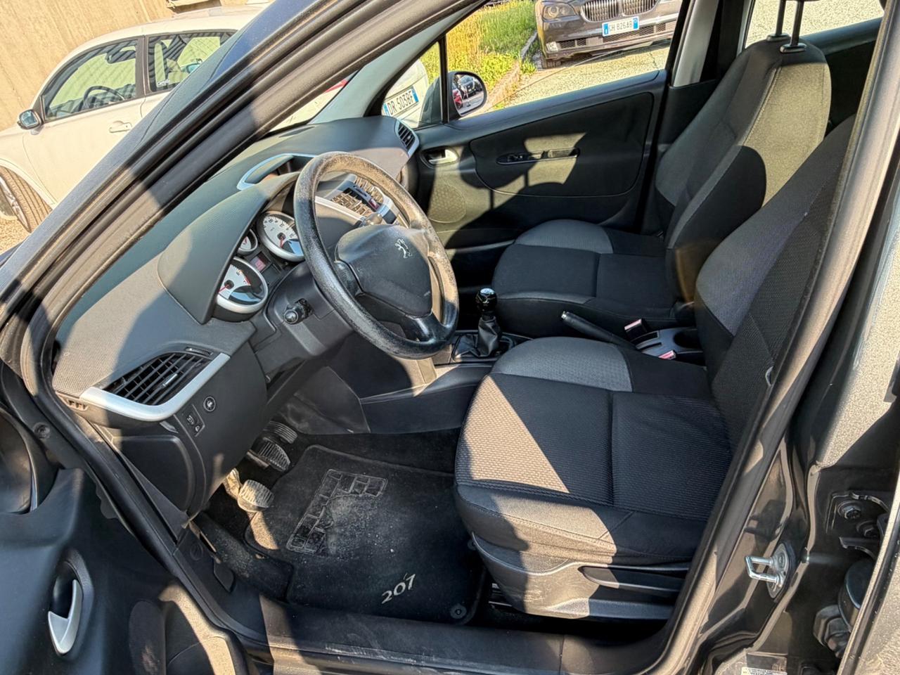 Peugeot 207 1.4 8V 75CV SW X Line ECO GPL