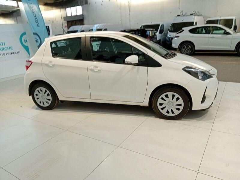 Toyota Yaris 1.5 5 porte benzina