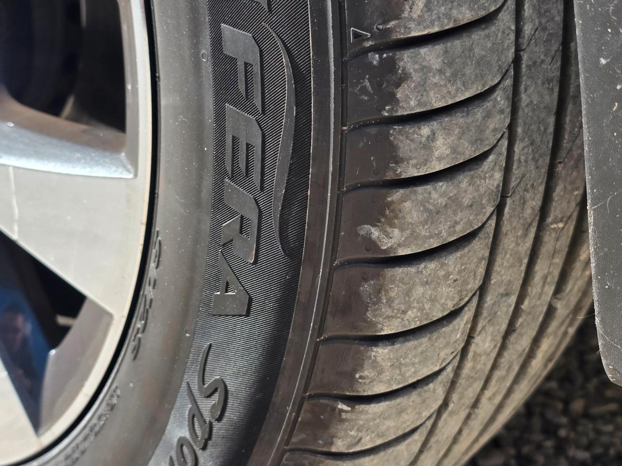 Renault Captur Blue dCi 115 CV EDC Initiale Paris