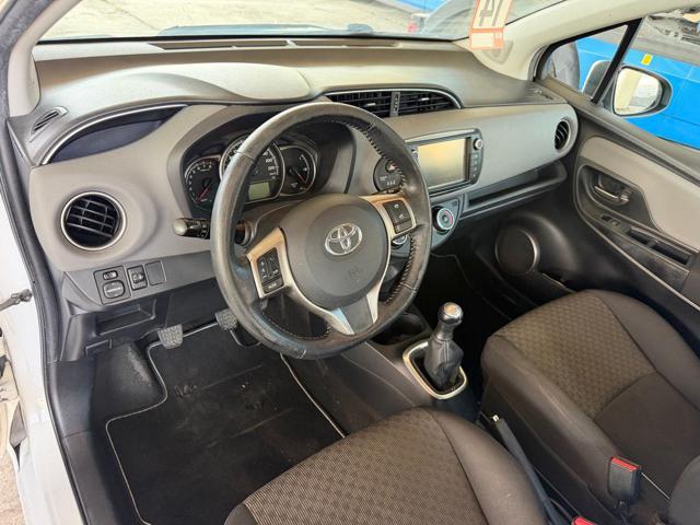 TOYOTA Yaris 1.0 5 porte Active