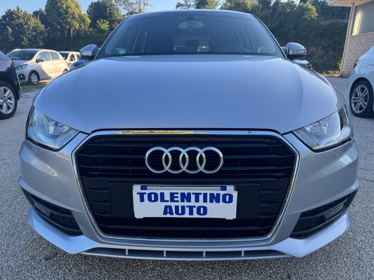 Audi A1 Sportback 1.4 TDI 90Cv S-Line Exterior