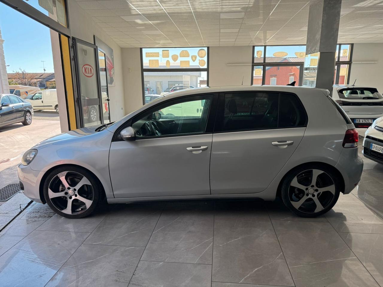 Volkswagen Golf 2.0 TDI 5p. Highline BlueMotion Technology