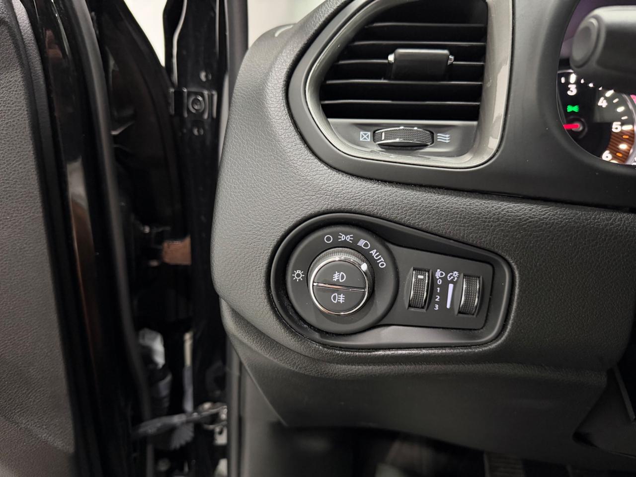 Jeep Renegade 1.6 Mjt 130 CV Limited TotalBlack