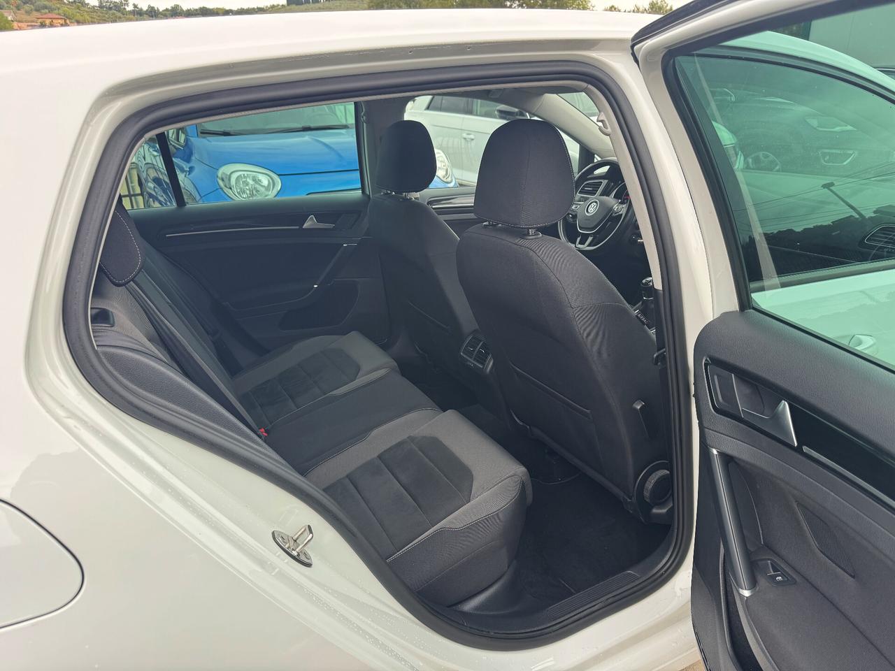 VOLKSWAGEN GOLF 7.5 1.5 TGI 150cv HIGHLINE