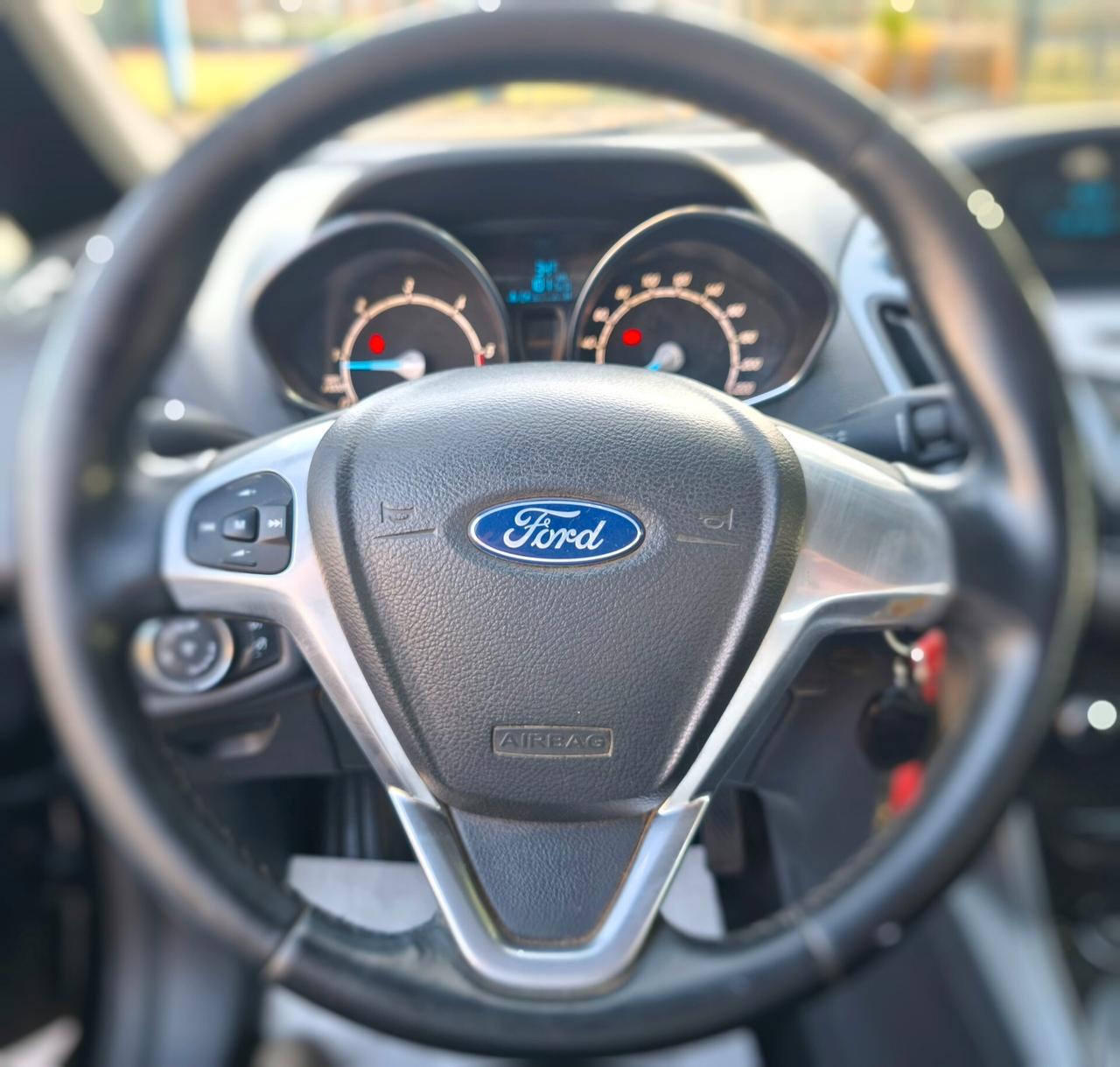 Ford B-Max 1.5 TDCi 95 CV Titanium