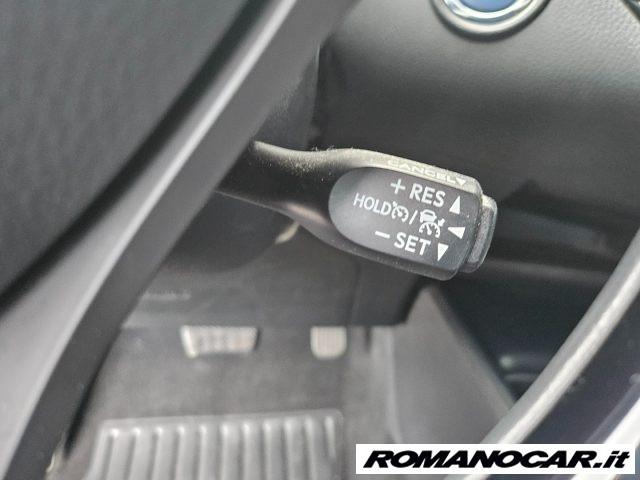 TOYOTA C-HR 1.8 Hybrid E-CVT Business 15.000 KM.