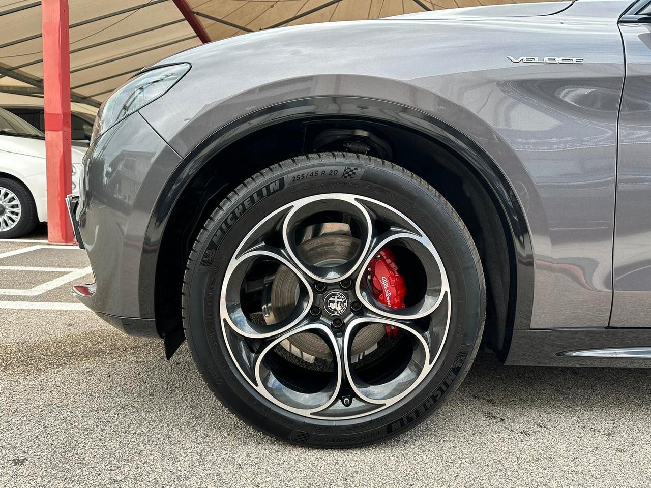 Alfa Romeo Stelvio 2.2 Turbodiesel 210 CV AT8 Q4 Veloce