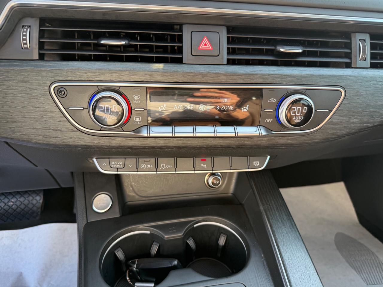 Audi A4 Avant 2.0 TDI 150 CV ultra S tronic Sport