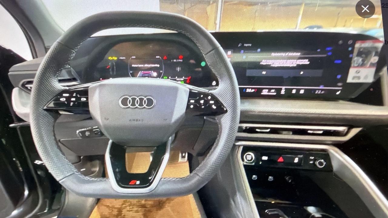 Audi Q5 40 TDI 204 CV quattro S tronic Identity Black