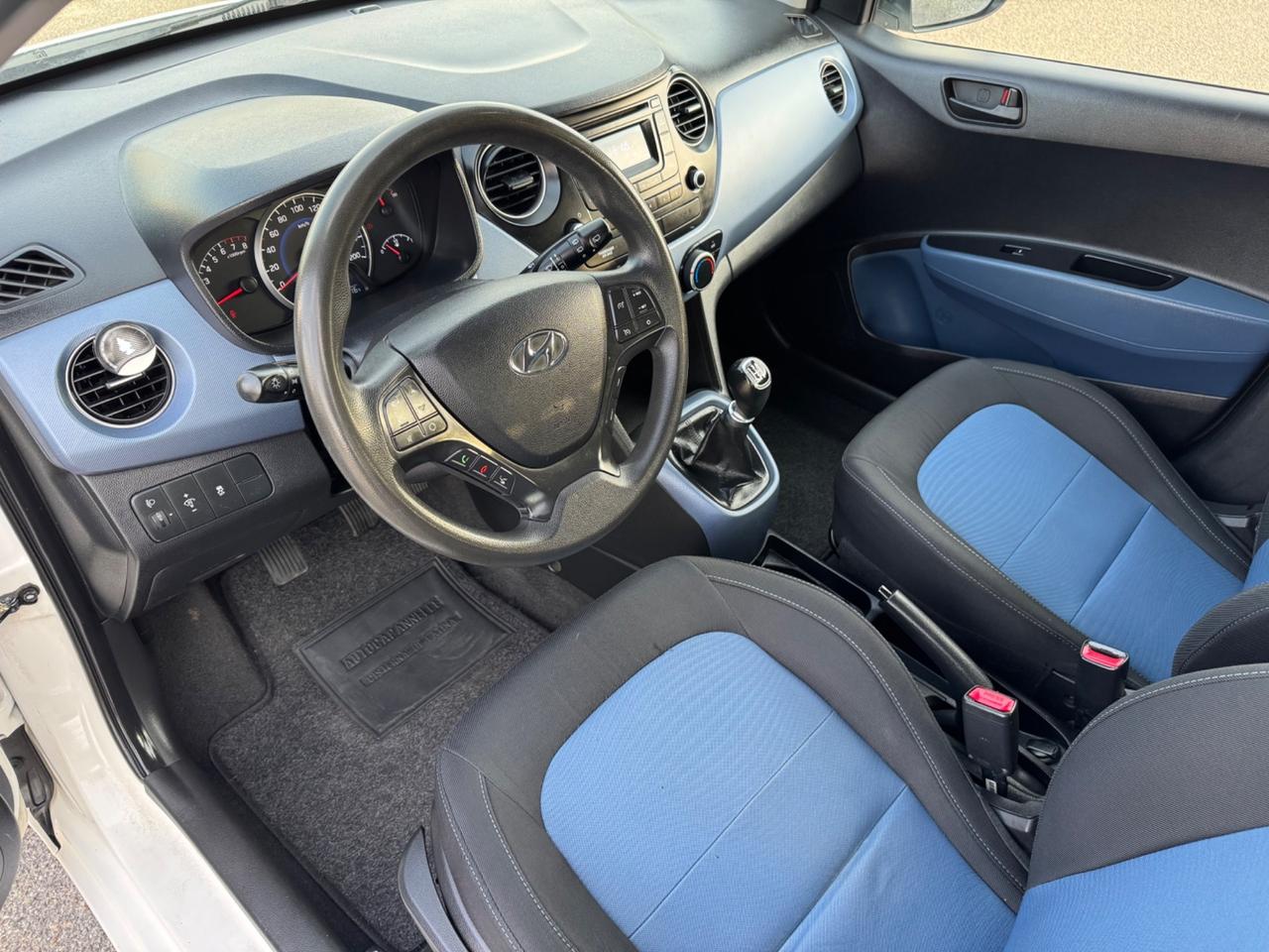 Hyundai i10 manutenzione completa idonea ai neopatentati