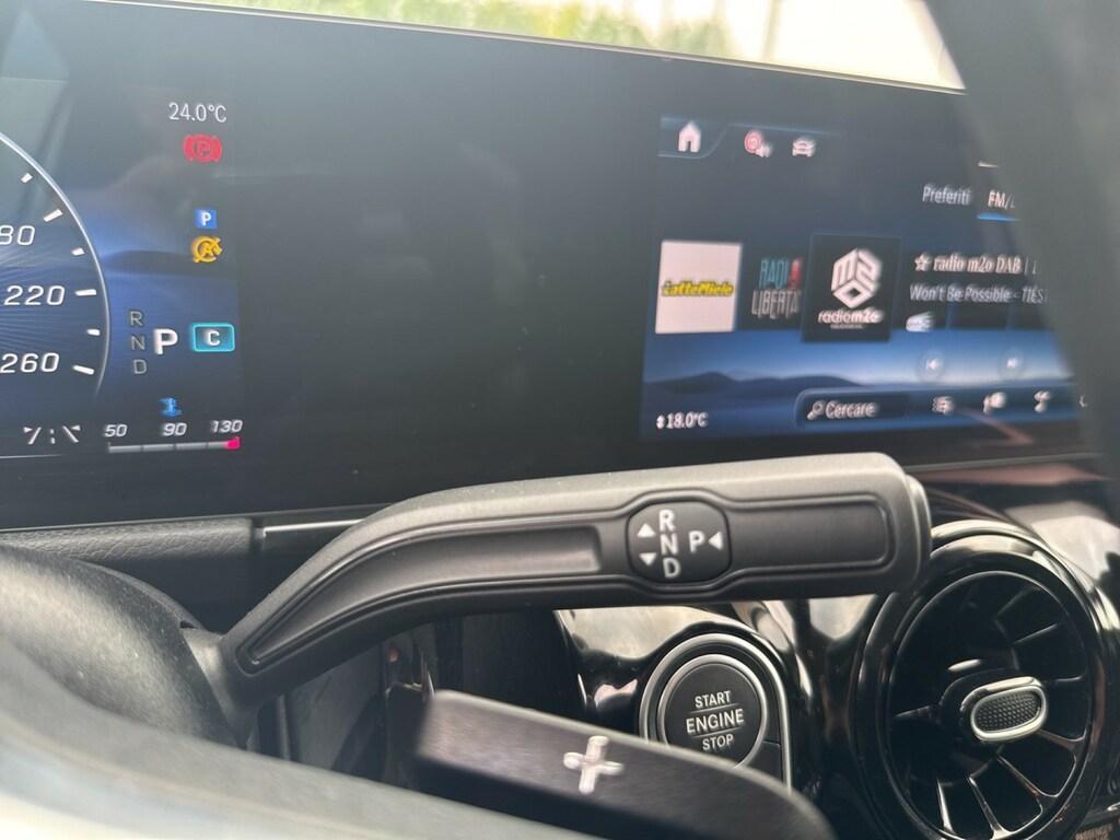 Mercedes GLA 180 180 D Advanced 8G-DCT