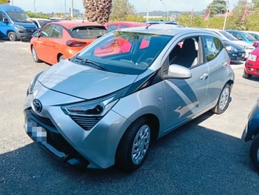 Toyota Aygo Connect 1.0 VVT-i 72 CV 5 porte x-cite MMT