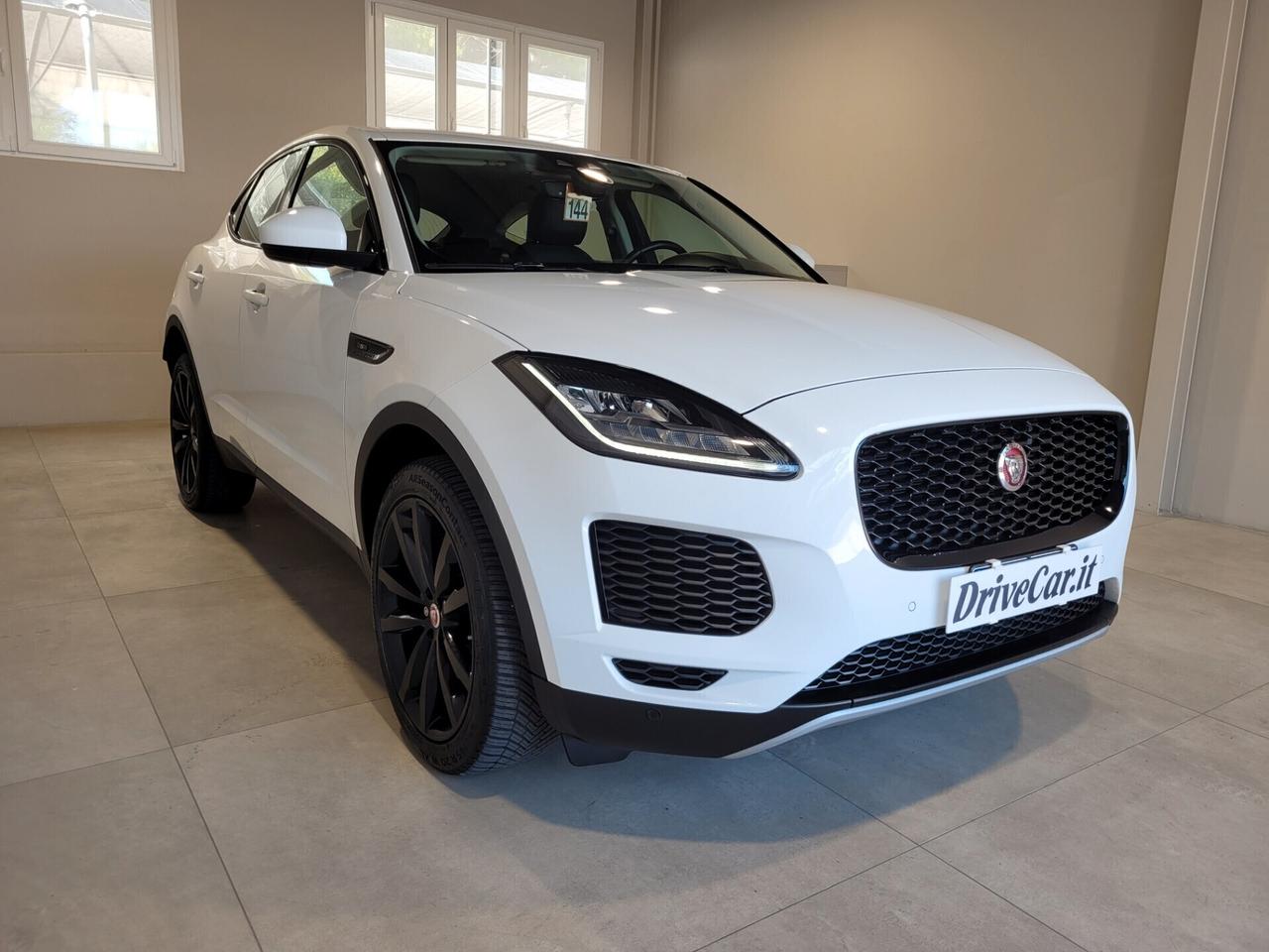 Jaguar E-Pace 2.0D R-DYNAMIC S AWD 180CV NAVI PELLE RETROCAM C19 BLACK PACK