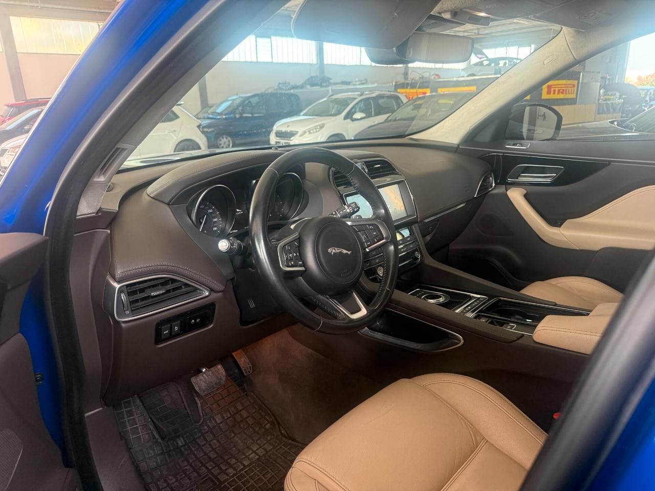 Jaguar F-Pace 2.0 D 180 CV AWD aut. Prestige