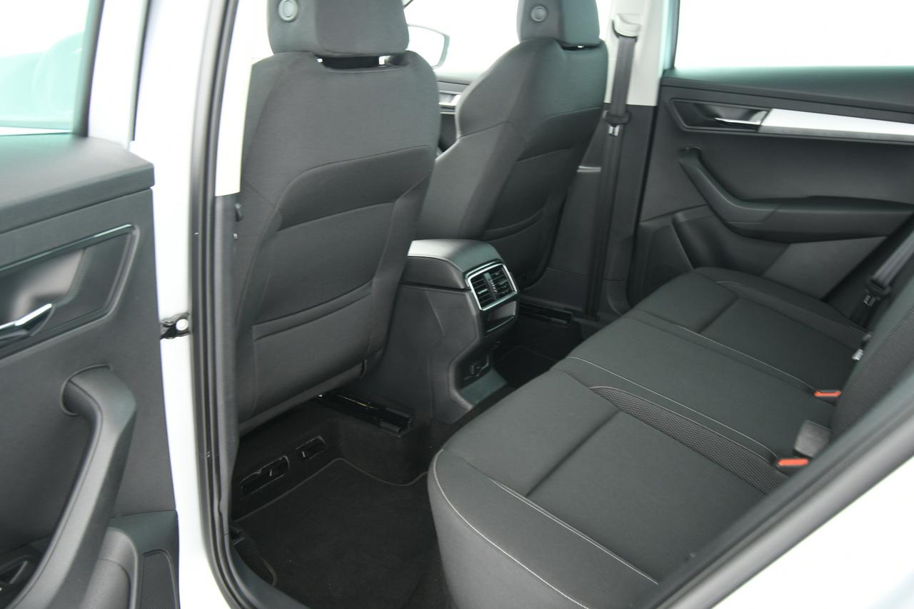 SKODA Karoq 2.0 tdi evo Executive 115cv dsg NEOPATENTATI+CAMERA+ACC