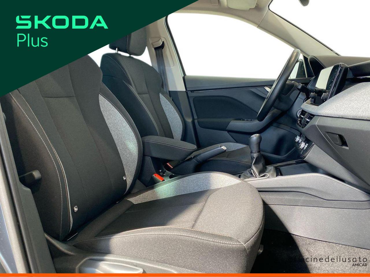 Skoda Kamiq 1.0 tsi 115cv black dots