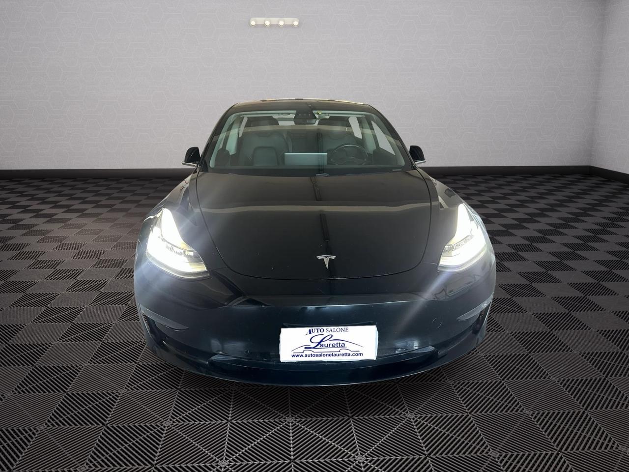 Tesla Model 3 Long Range Dual Motor AWD