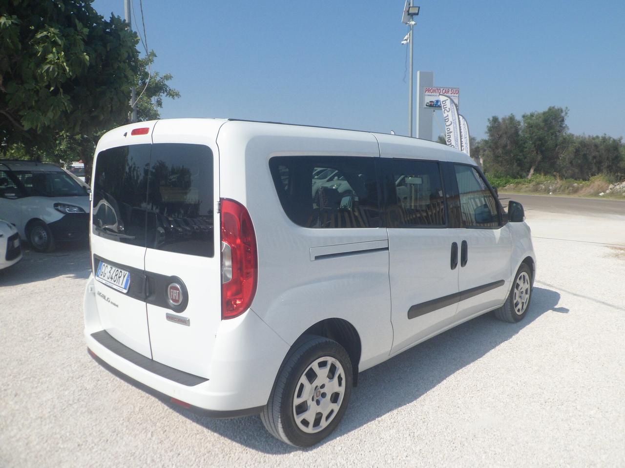 Fiat Doblo 5 posti maxi autocarro