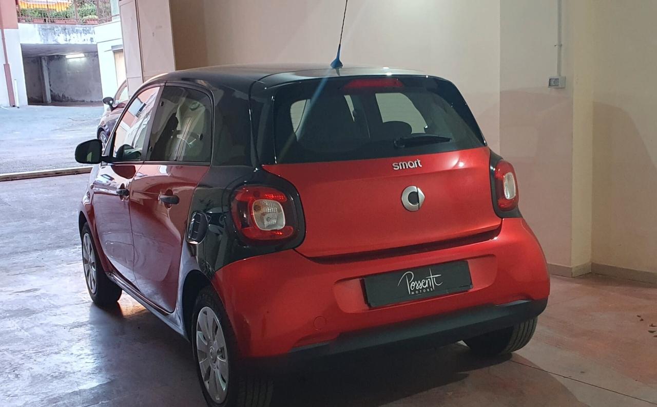 Smart ForFour 70 1.0 Passion