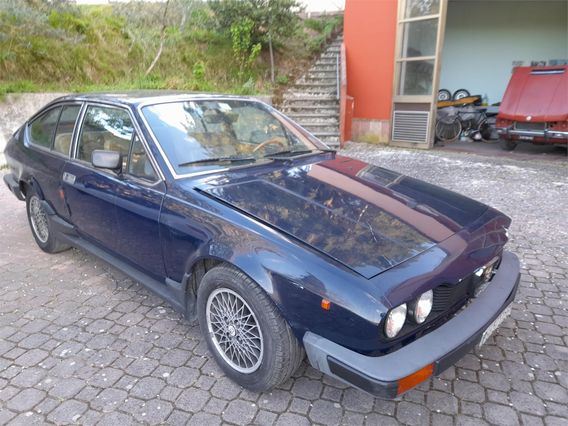 ALFA ROMEO Alfetta GT/GTV GTV 2.0 L