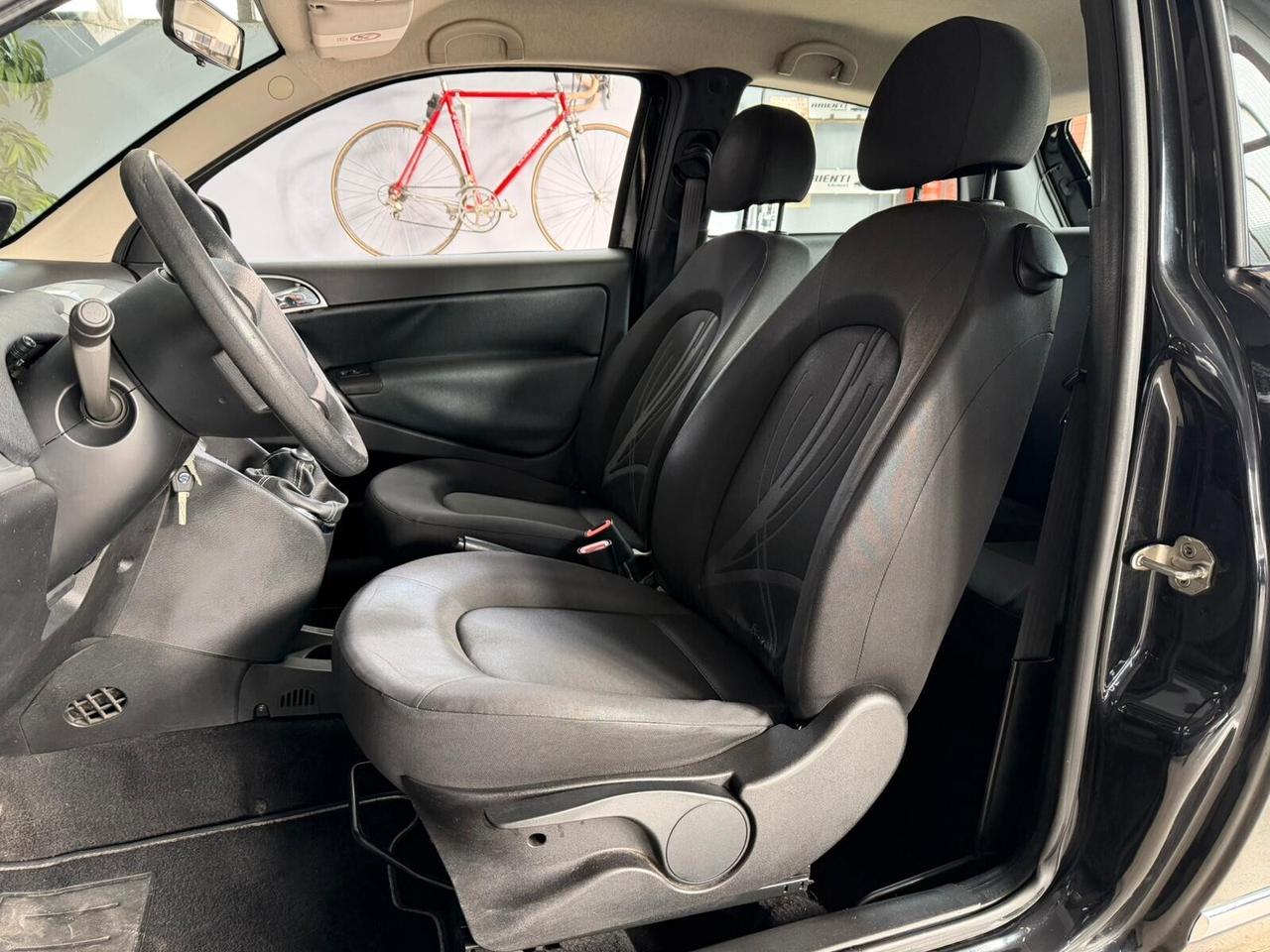 Lancia Ypsilon 1.2cc DIVA 69cv - 1 PROPRIETARIA OK NEOPAT.